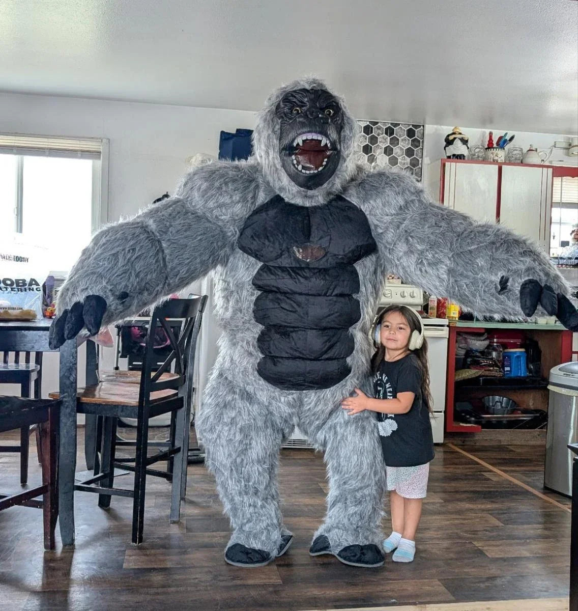 Inflatable 2M/2.6M/3M Big King Kong Gorilla Mascot Cosplay Costumes Party Advertising Plush Cartoon Doll Clothing Adult Fursuit